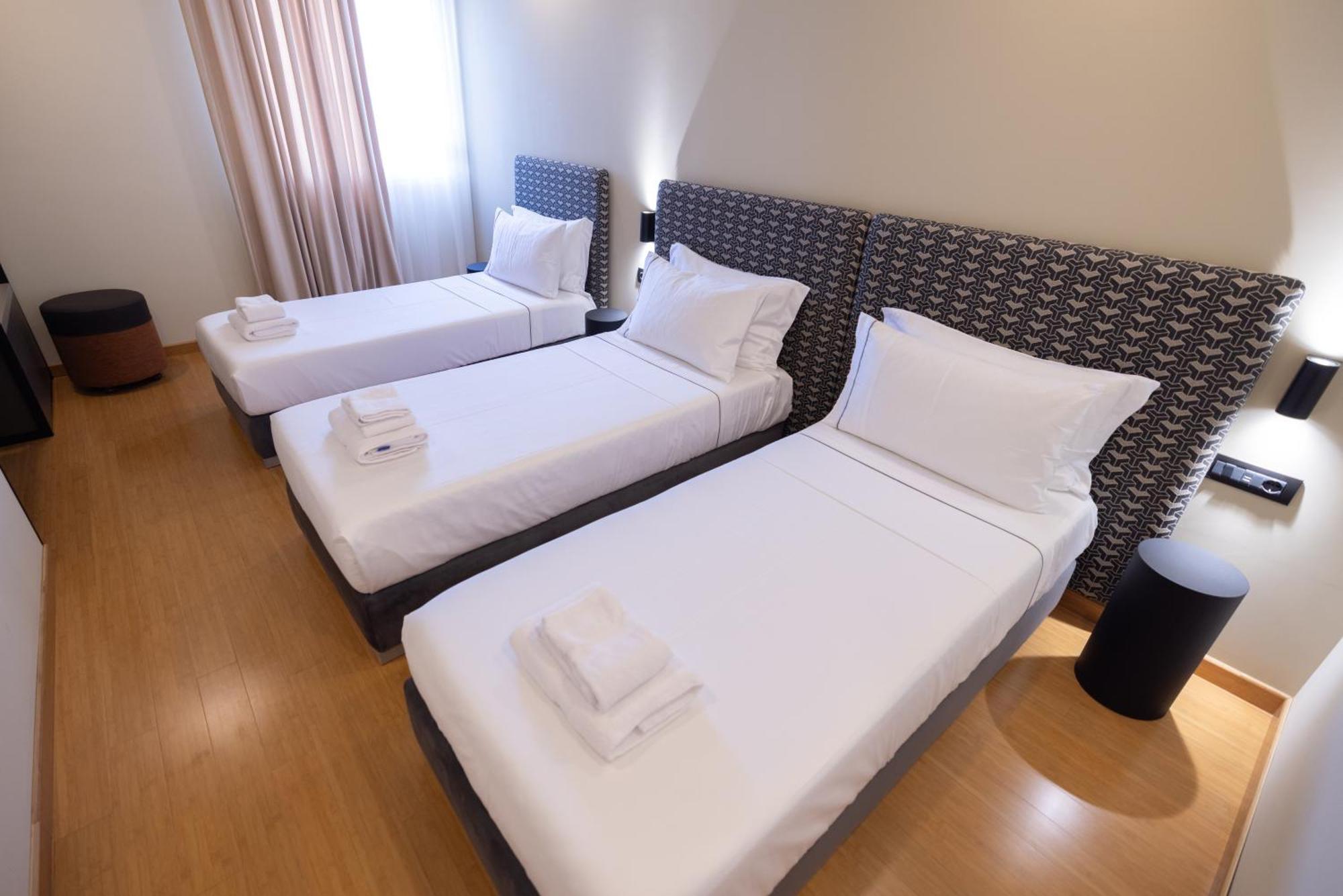 Green Boutique Hotel Vlore Bagian luar foto
